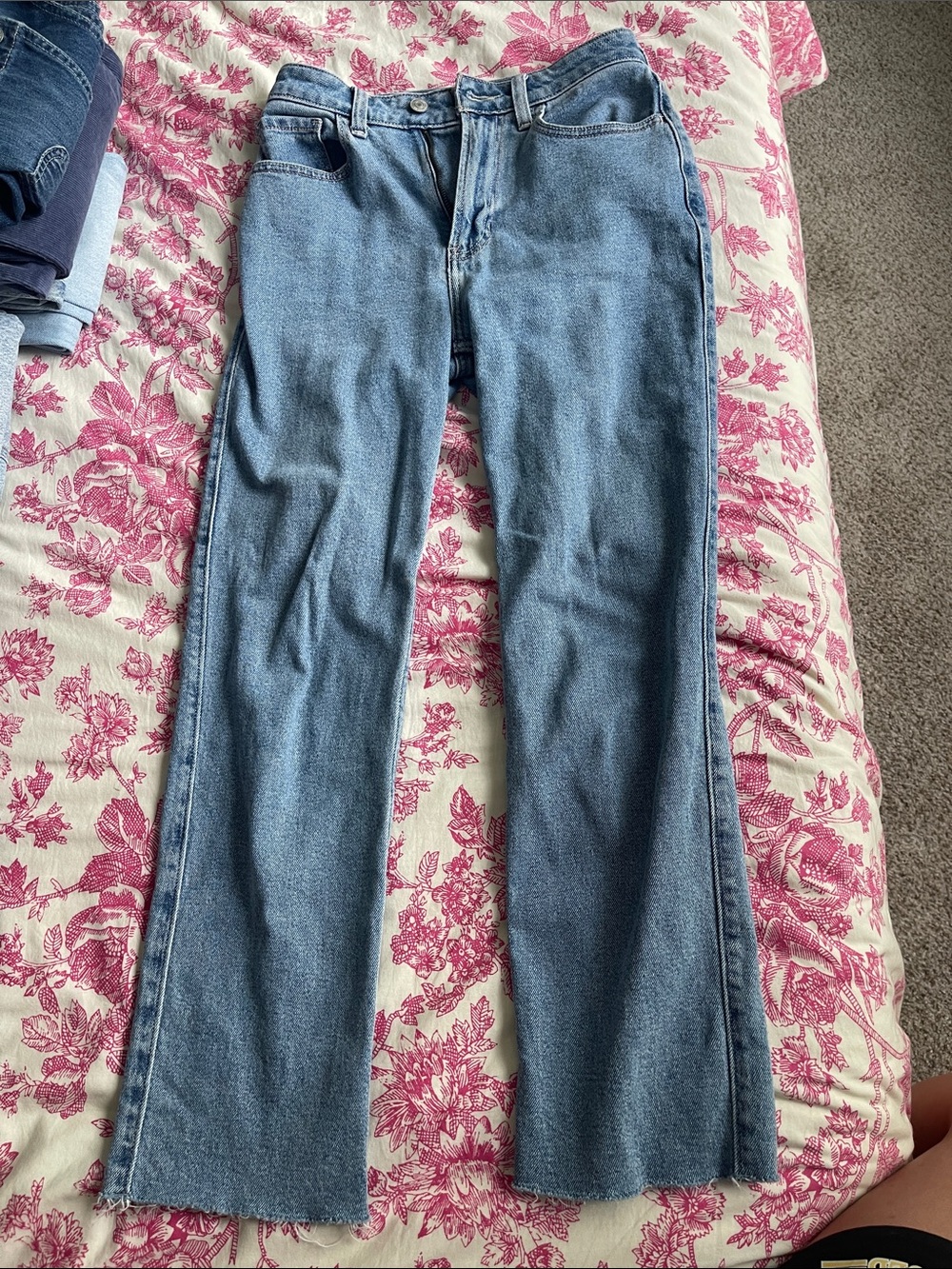 Hollister Light Blue Ultra High-Rise 90s Straight Jeans